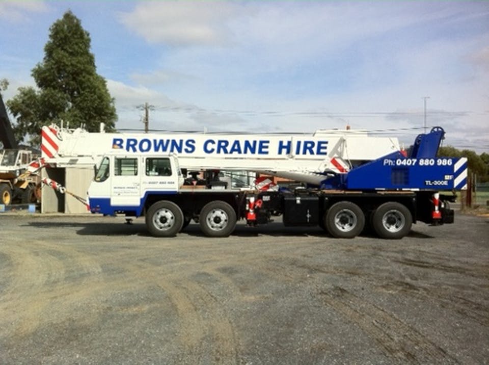 Crane-Hire1.jpg